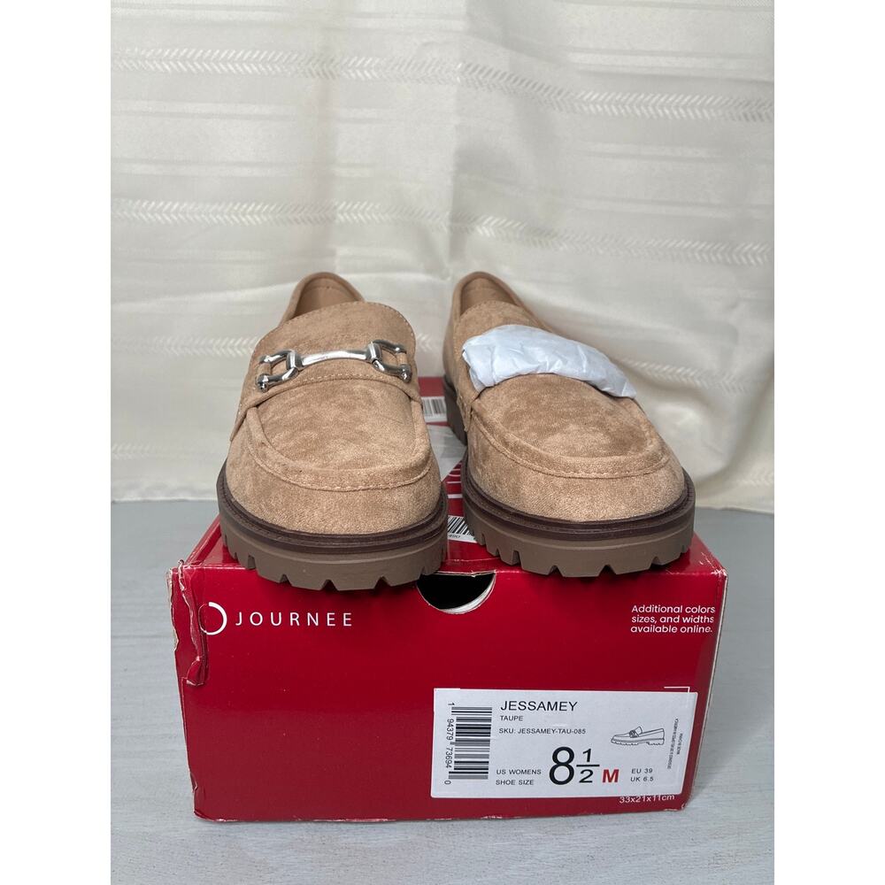 Journee Collection Jessamey Horse Bit Loafer Flats Taupe Suede Size 8.5 - Picture 4 of 12